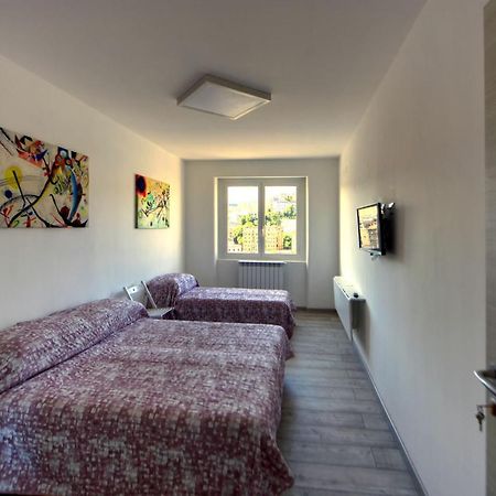 Suite Eleven Genoa Exterior photo
